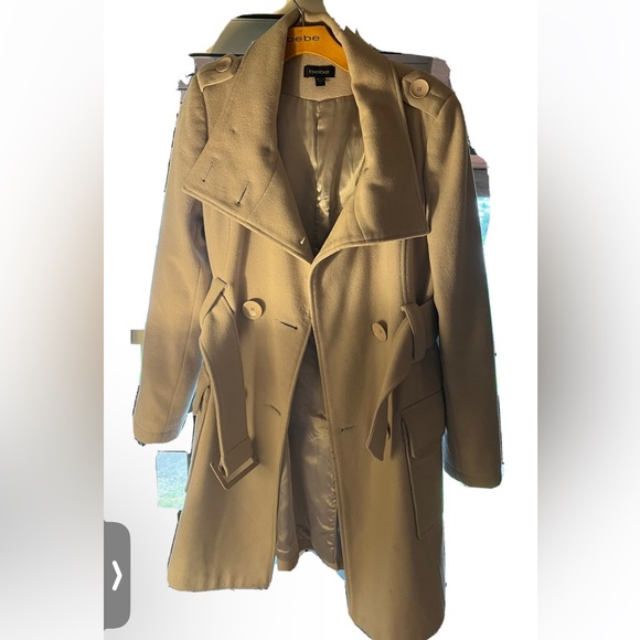 Bebe. Trench coat. Used. Size M. Grey with a hint of lilac color. - Picture 9 of 17